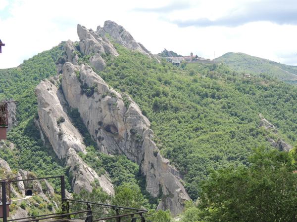 99380b151cf4c3b53a961b3d11d4c749__basilicata-208.jpg