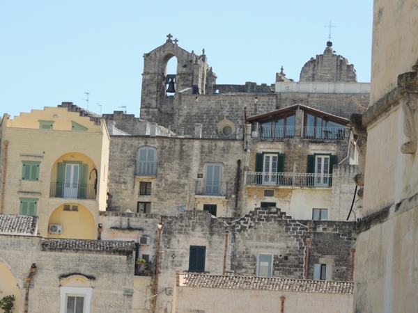 a6b6cf11a1c5a27f0dd277f3962d85ad__basilicata-628.jpg