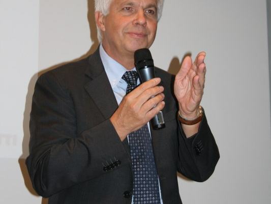 a82713858a940656f9cf74396bbc1552__sindaco.jpg