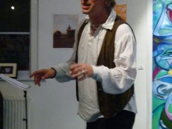 KEVAN MANWARING.jpg